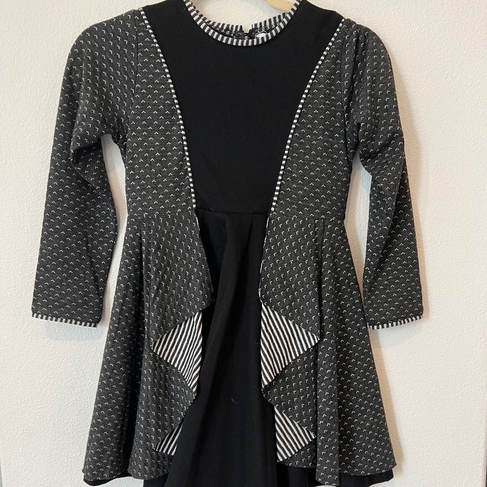Chasing Fireflies Black & Gray Mixed Pattern Knit Dress M